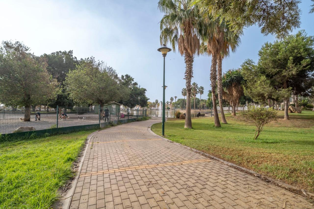 Apartamento Malaga Beach - Center B&C المظهر الخارجي الصورة