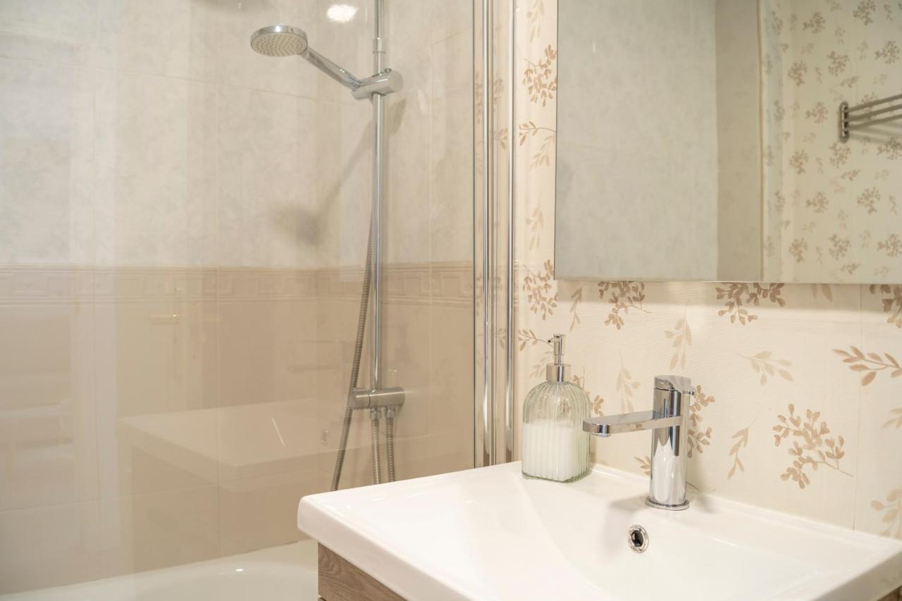 Apartamento Malaga Beach - Center B&C المظهر الخارجي الصورة